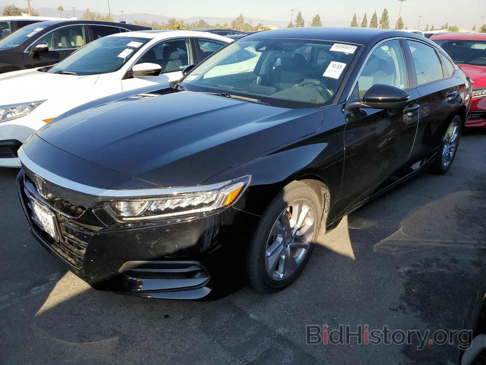 Photo 1HGCV1F18KA163885 - Honda Accord Sedan 2019