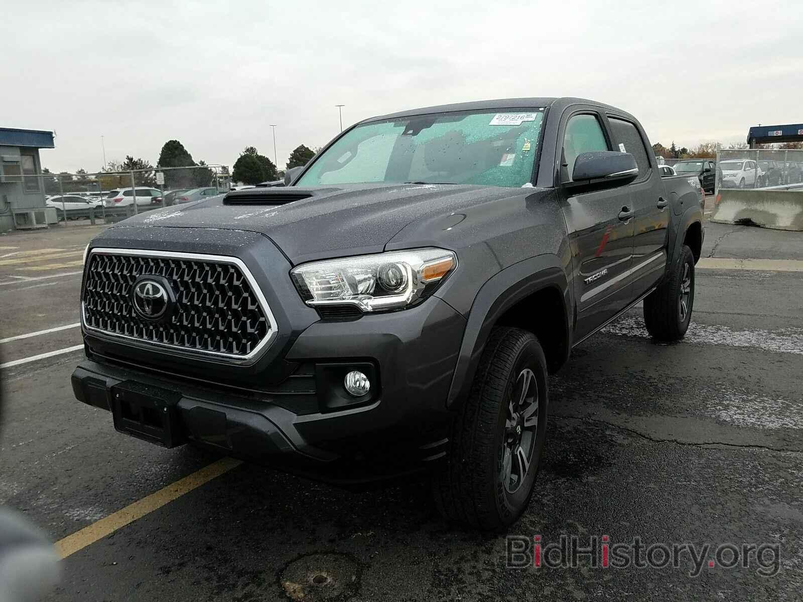 Фотография 5TFCZ5ANXKX171391 - Toyota Tacoma 4WD 2019