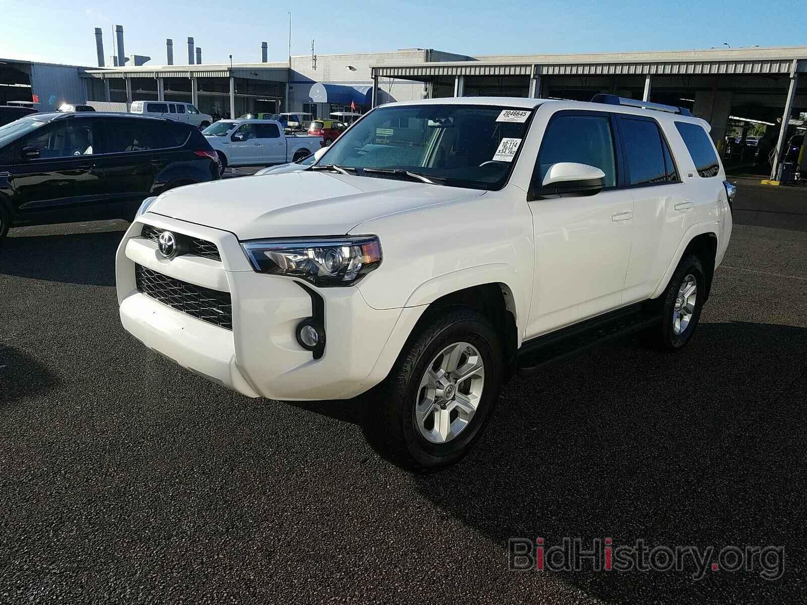 Photo JTEBU5JR9K5678559 - Toyota 4Runner SR5 2019