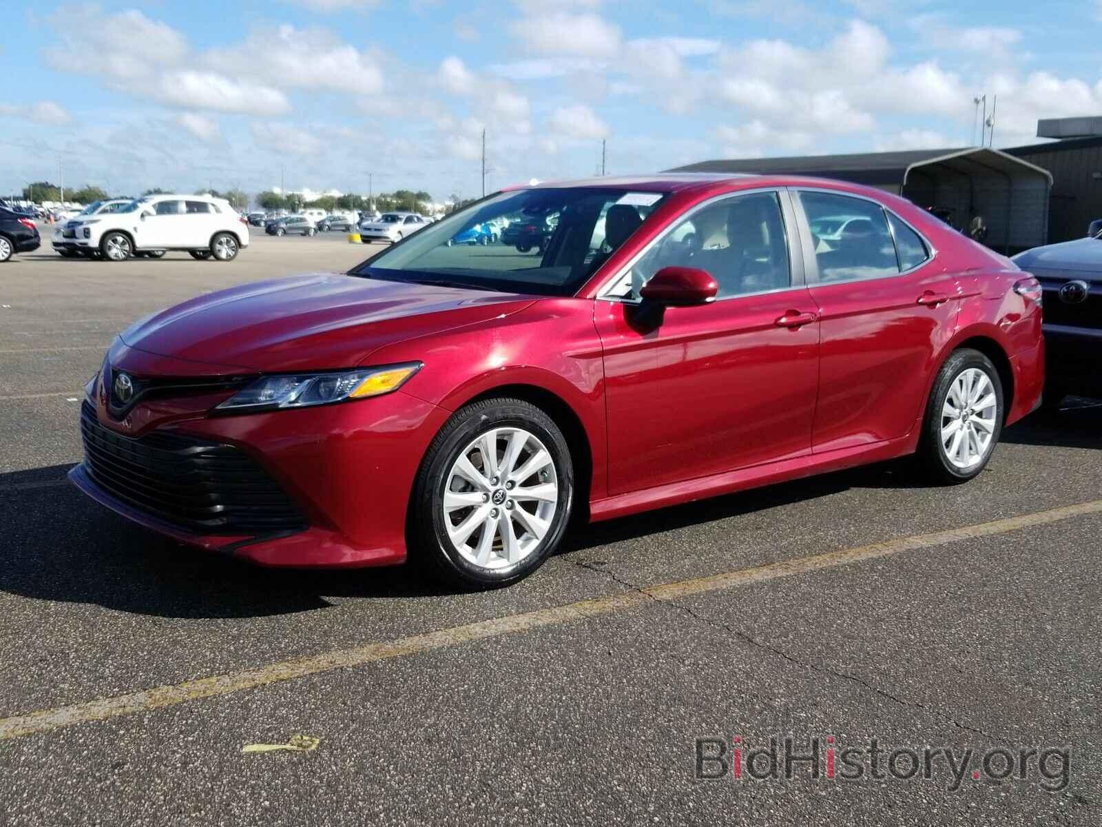 Photo 4T1B11HK6KU254384 - Toyota Camry LE 2019