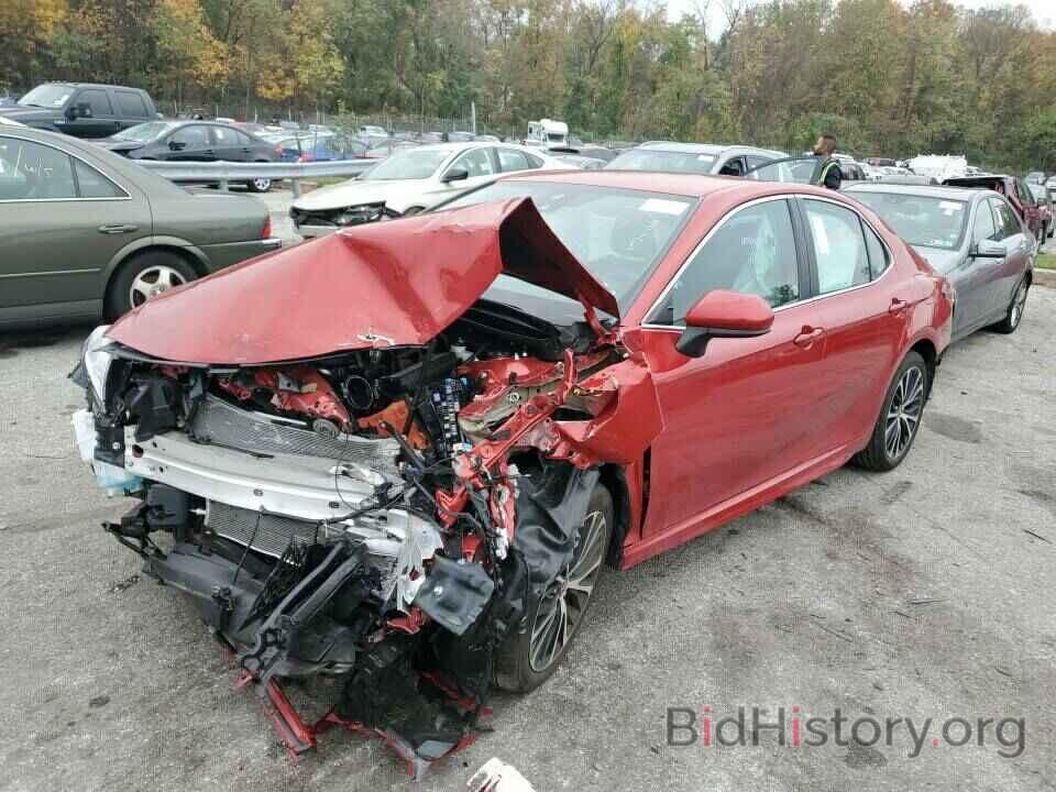 Photo 4T1G11AK2LU359702 - Toyota Camry 2020