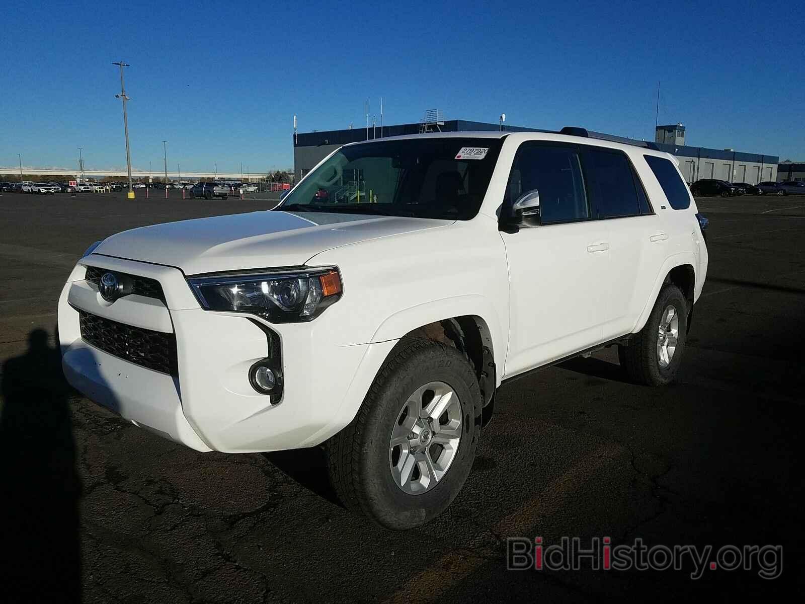 Фотография JTEBU5JR1K5694495 - Toyota 4Runner SR5 2019