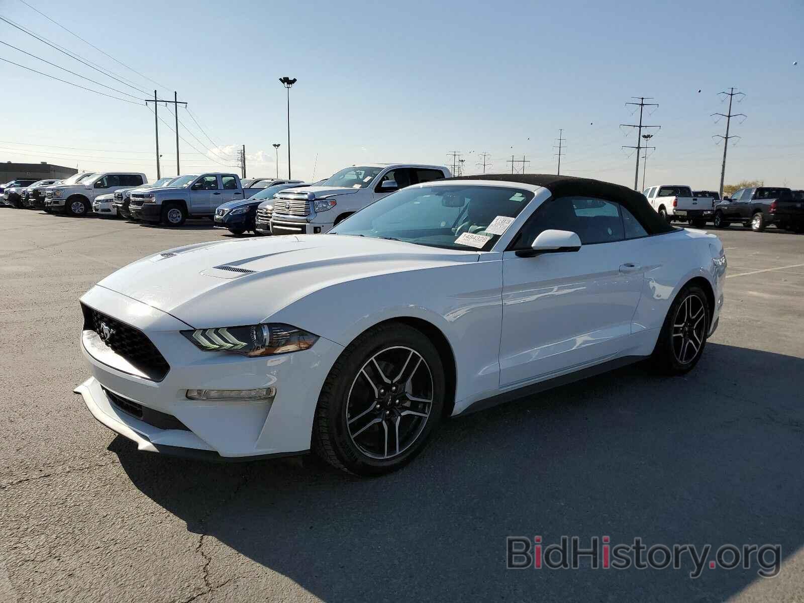 Photo 1FATP8UH5L5114533 - Ford Mustang 2020