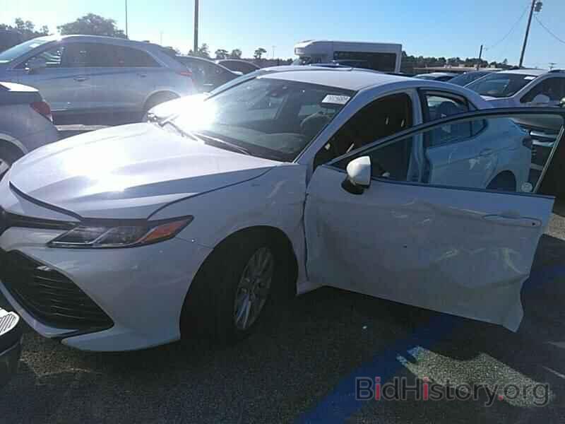 Photo 4T1C11AK3LU928460 - Toyota Camry LE 2020