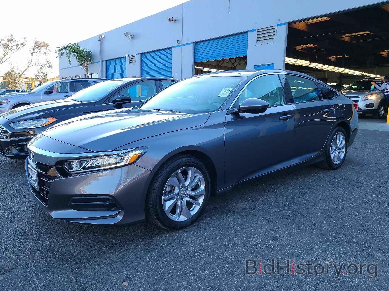 Photo 1HGCV1F11KA161539 - Honda Accord Sedan 2019