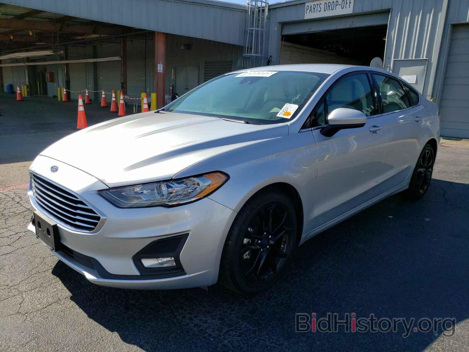 Photo 3FA6P0HD5KR170585 - Ford Fusion 2019