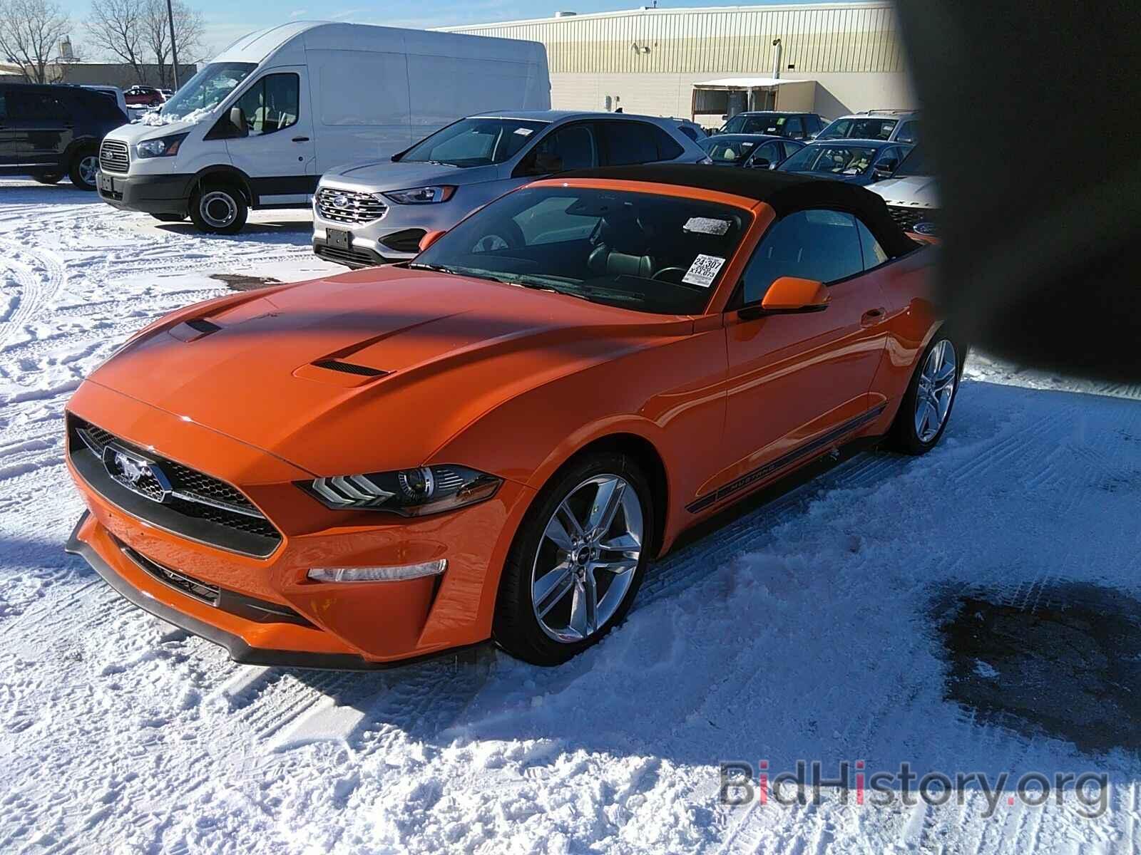 Photo 1FATP8UH4L5137950 - Ford Mustang 2020