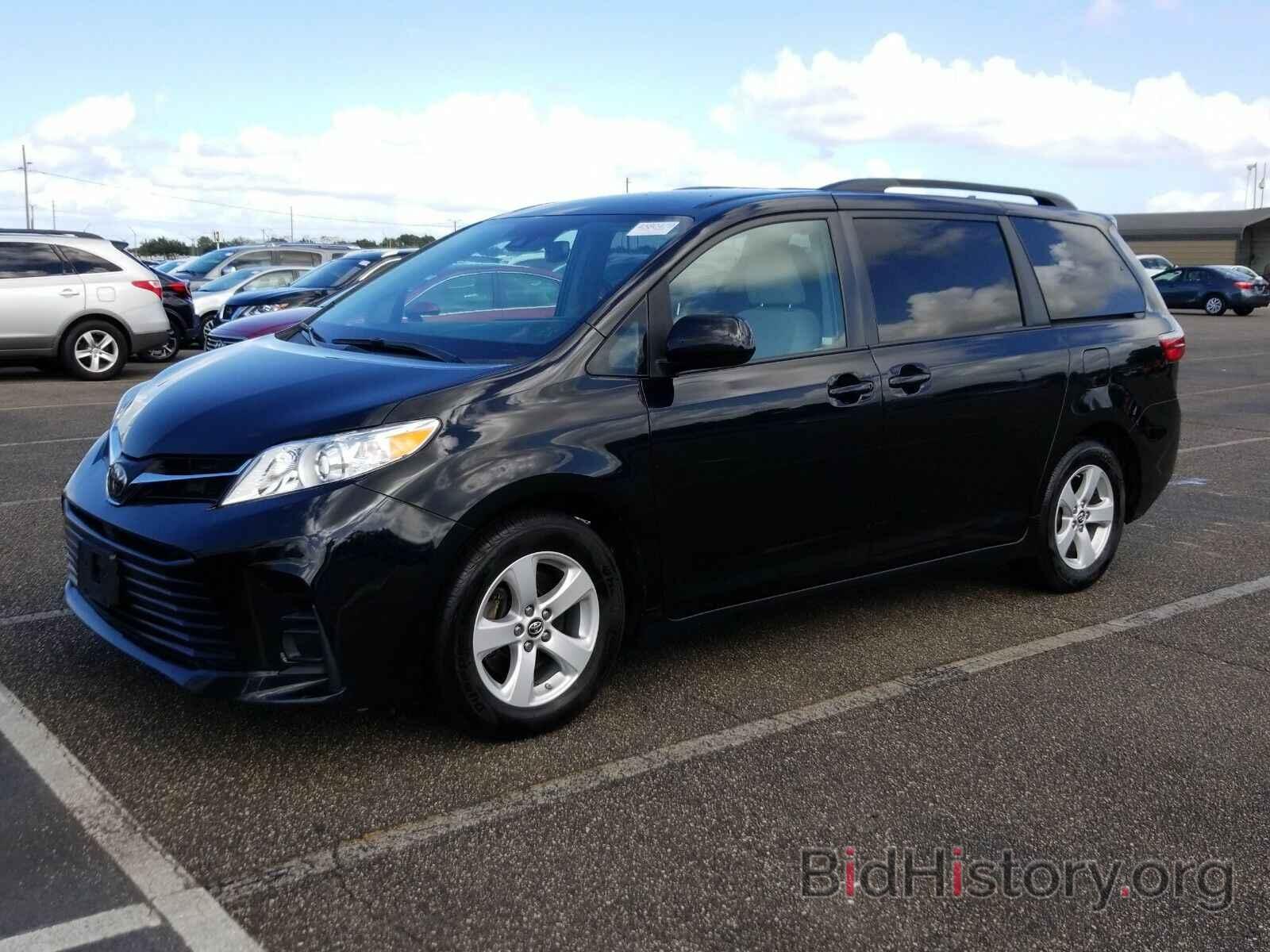 Photo 5TDKZ3DC3KS971773 - Toyota Sienna LE 2019