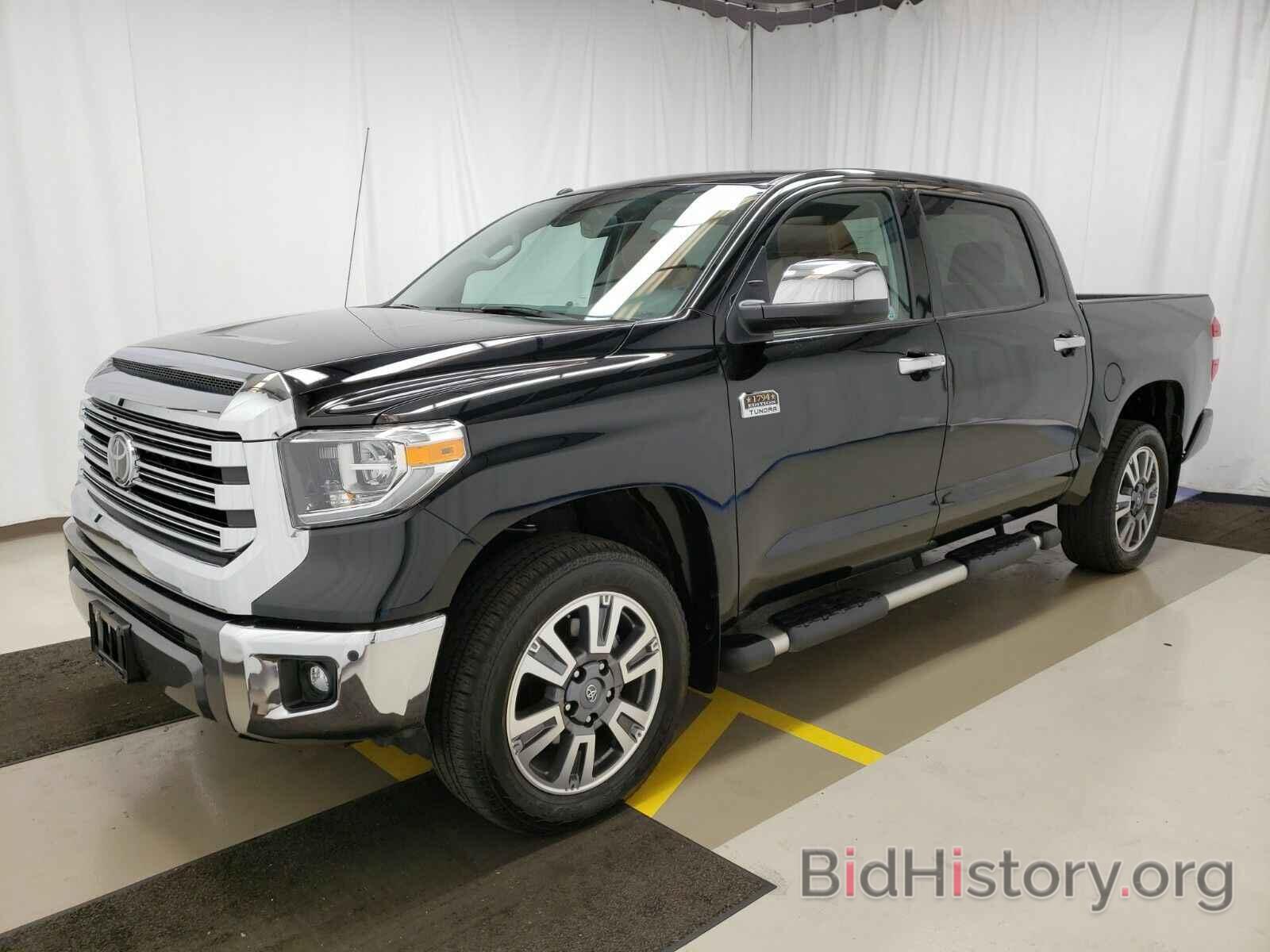 Фотография 5TFAY5F14KX853358 - Toyota Tundra 4WD 2019