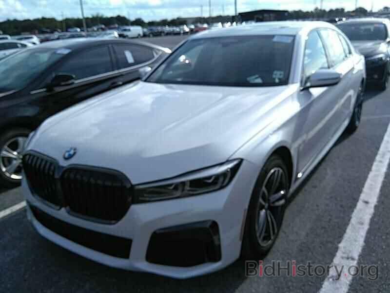 Photo WBA7U2C07LGJ59990 - BMW 7 Series 2020