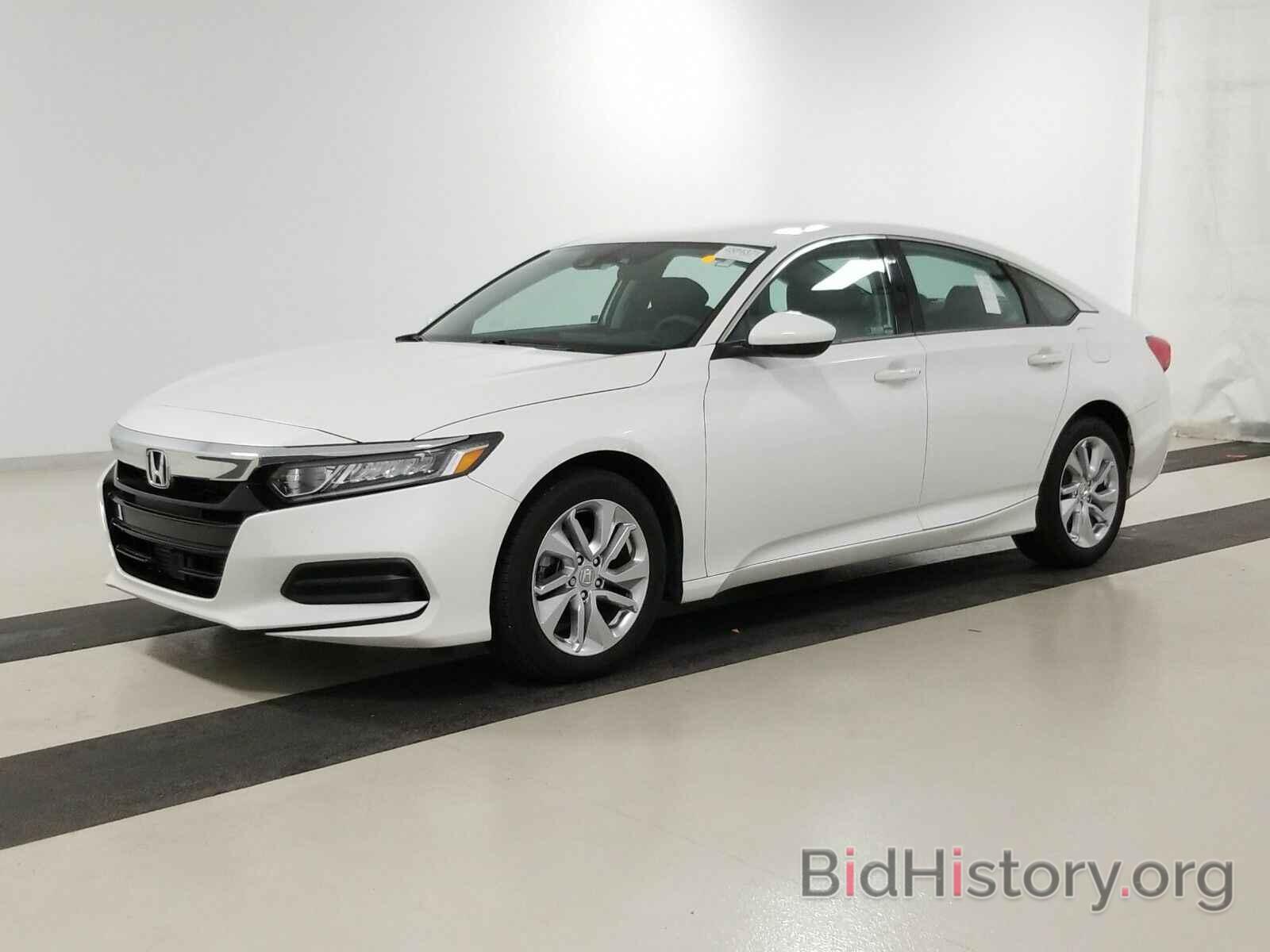 Photo 1HGCV1F18KA171727 - Honda Accord Sedan 2019