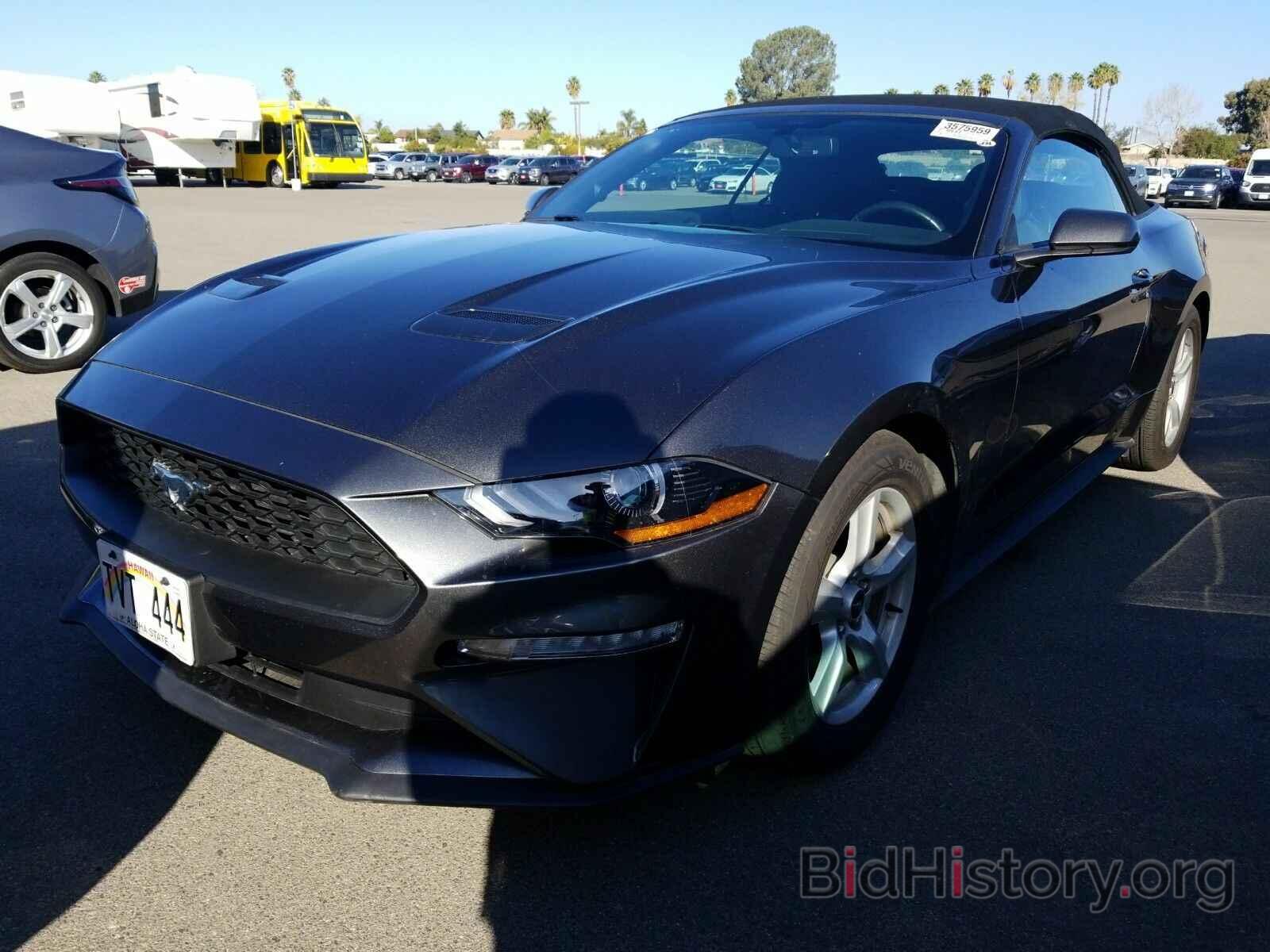 Photo 1FATP8UH4K5158800 - Ford Mustang 2019