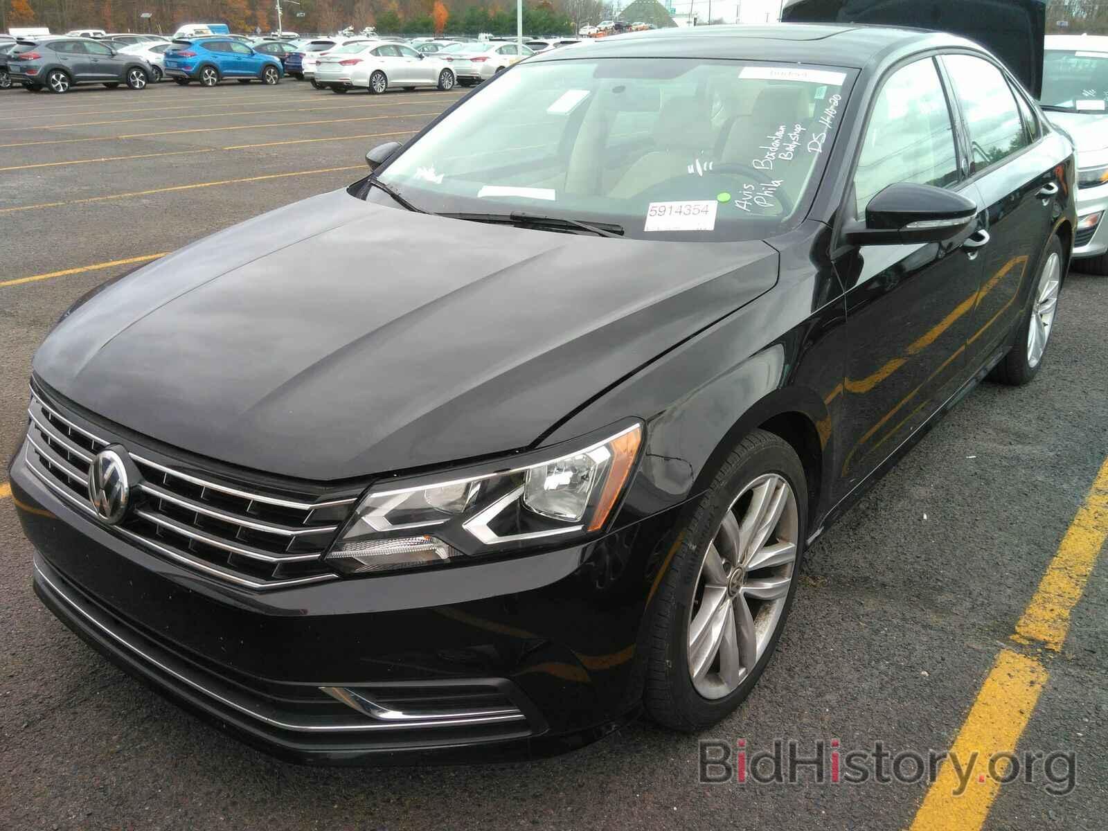 Photo 1VWLA7A32KC013553 - Volkswagen Passat 2019