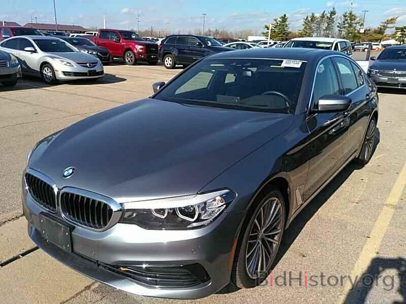 Photo WBAJA7C58KG910861 - BMW 5 Series 2019