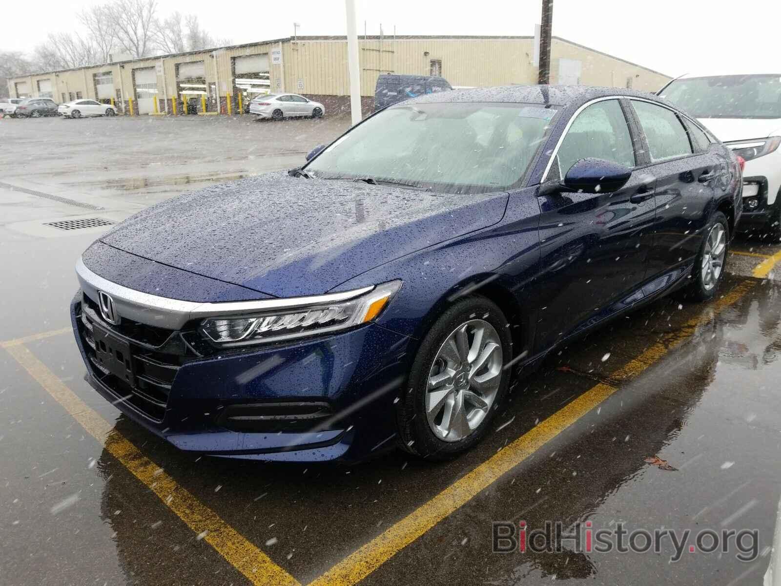 Photo 1HGCV1F10LA049638 - Honda Accord Sedan 2020