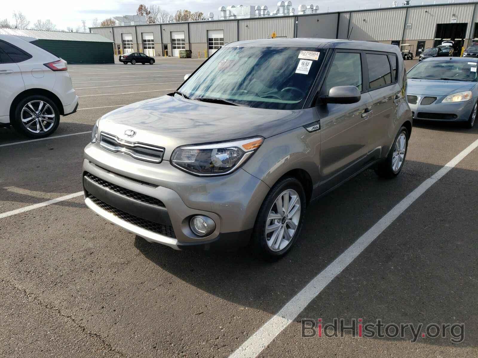 Фотография KNDJP3A50K7699488 - Kia Soul 2019