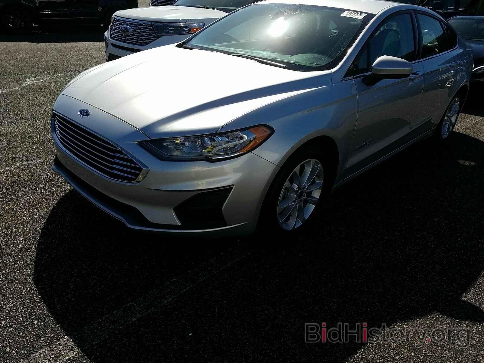 Photo 3FA6P0LU3KR139021 - Ford Fusion Hybrid 2019