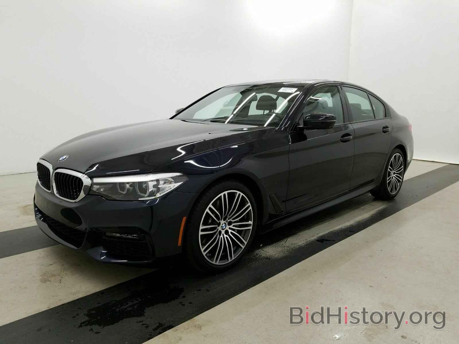 Photo WBAJE5C52KG919306 - BMW 5 Series 2019