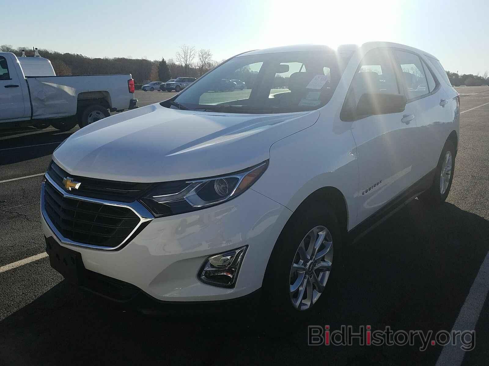 Photo 2GNAXSEV3K6106461 - Chevrolet Equinox AWD 2019