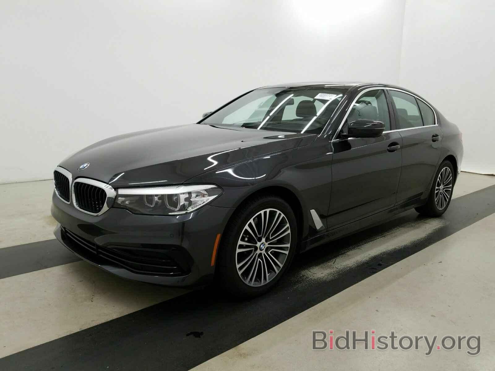 Photo WBAJE5C52KWW28925 - BMW 5 Series 2019