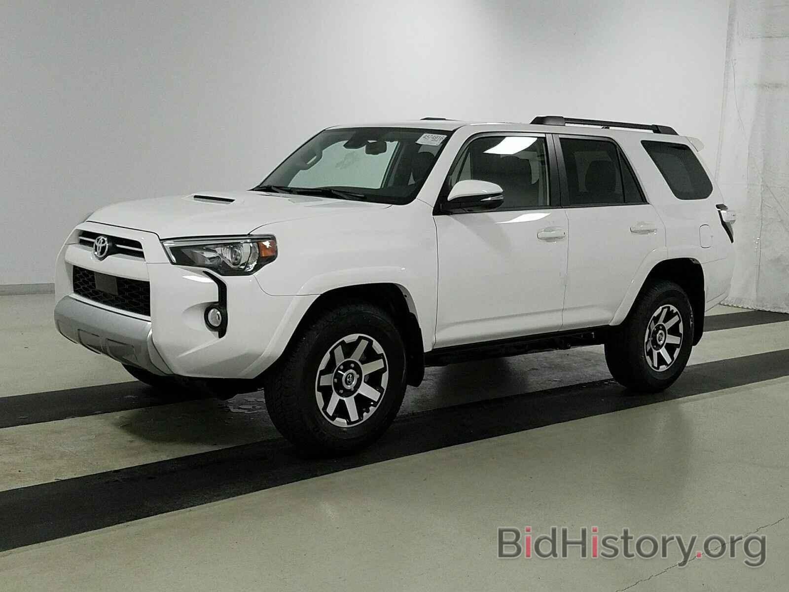 Фотография JTEBU5JR6L5824062 - Toyota 4Runner 2020