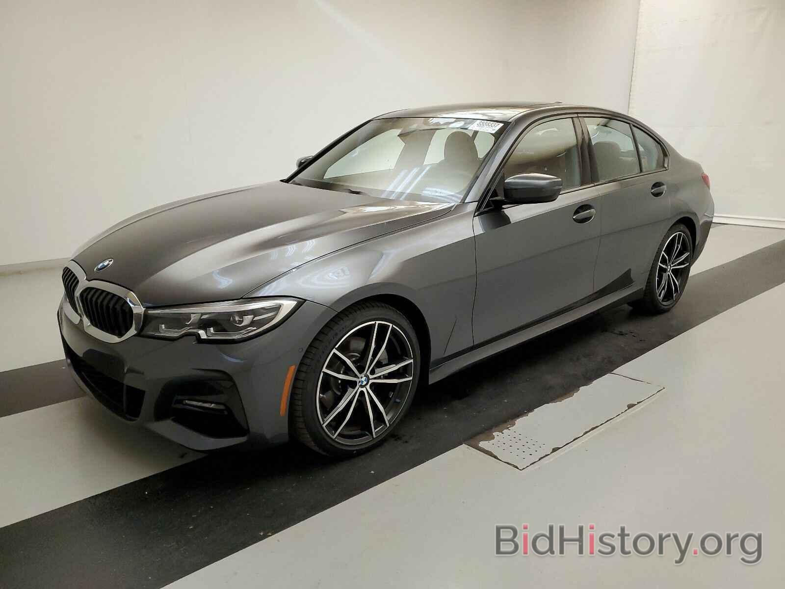 Photo WBA5R7C55KAJ87001 - BMW 3 Series 2019