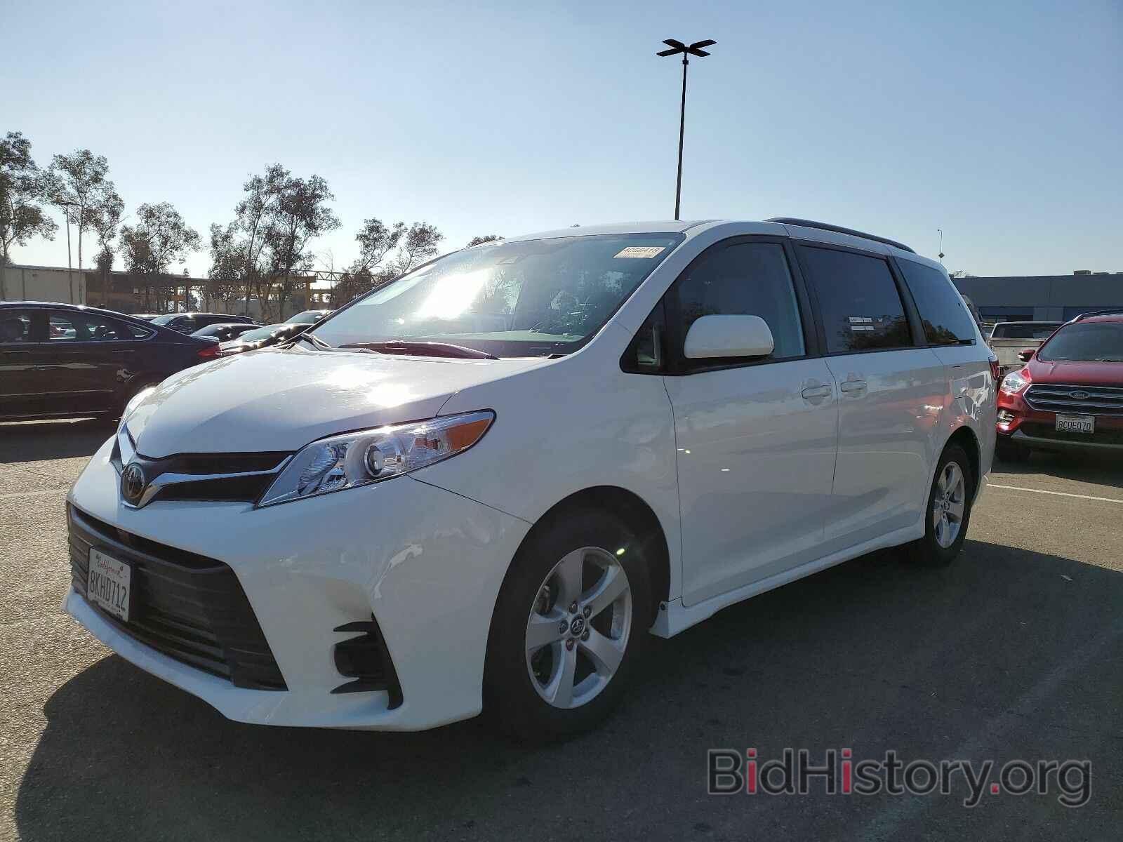 Photo 5TDKZ3DC9LS050238 - Toyota Sienna LE 2020