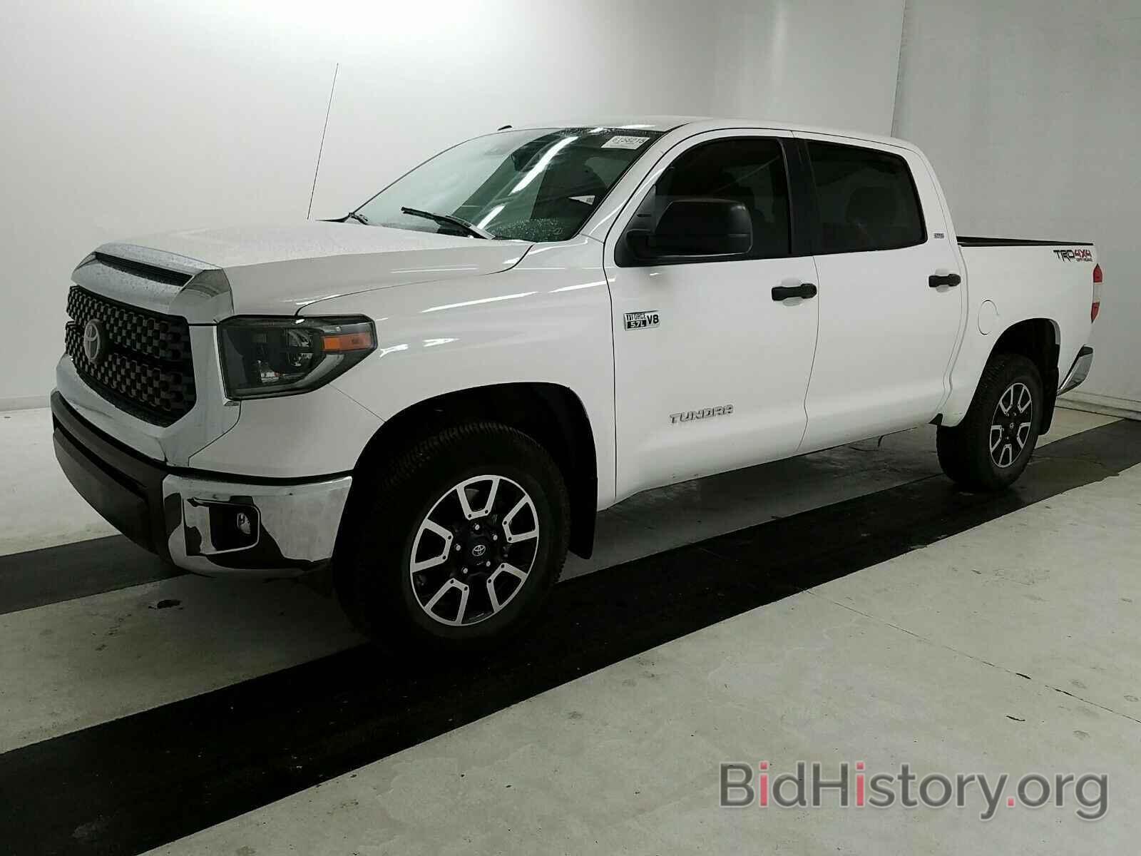 Фотография 5TFDY5F18KX853196 - Toyota Tundra 4WD 2019