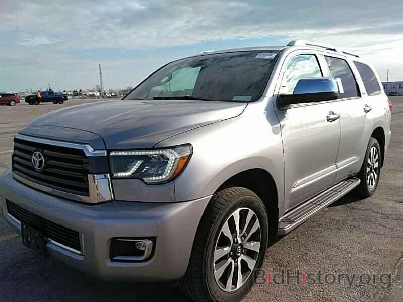 Photo 5TDJY5G14KS165509 - Toyota Sequoia 2019