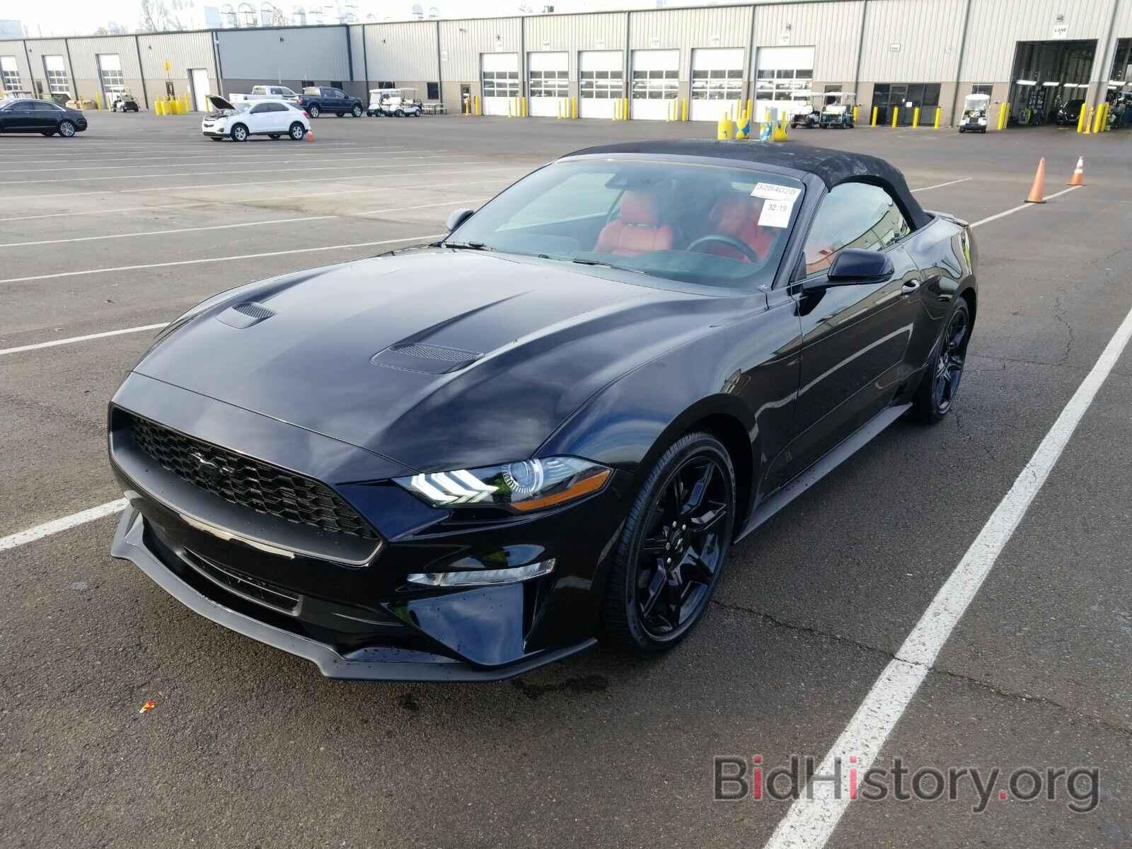 Photo 1FATP8UH2L5127675 - Ford Mustang 2020