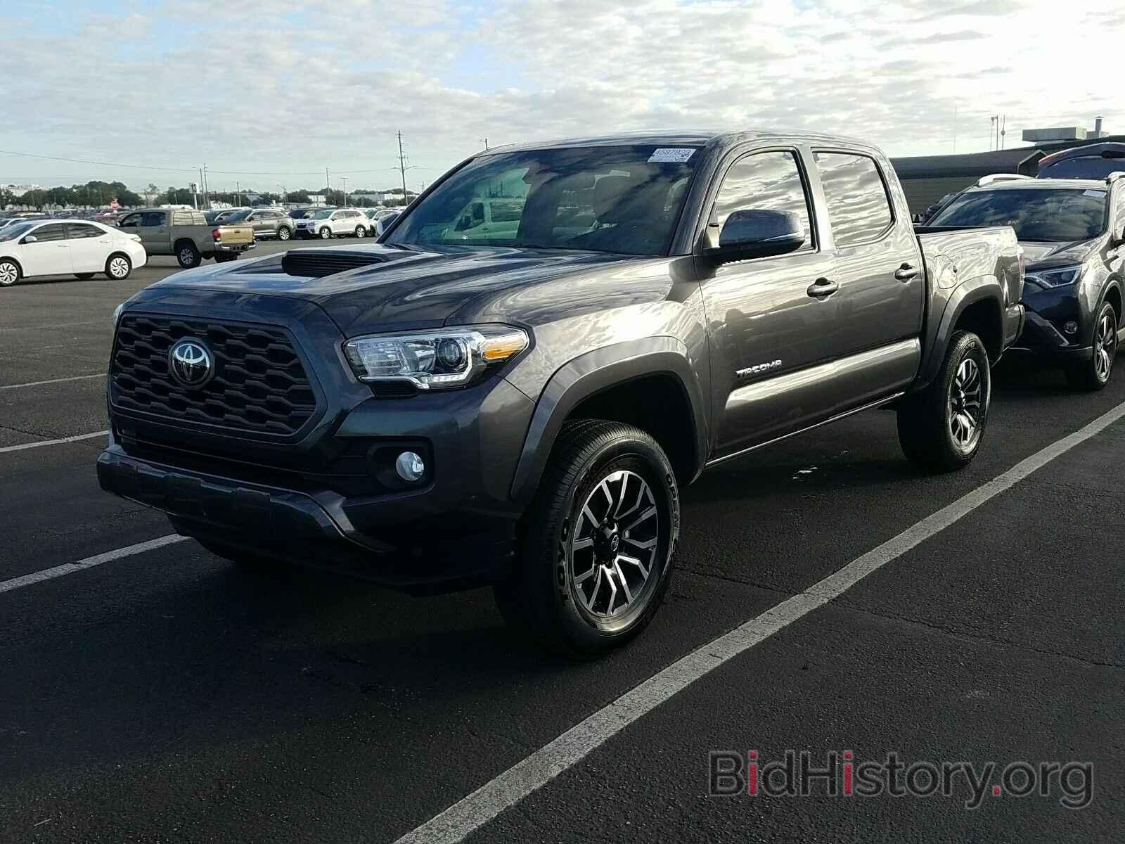 Photo 5TFCZ5AN1LX234248 - Toyota Tacoma 4WD 2020