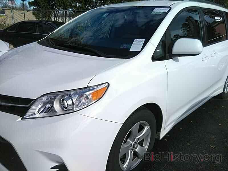 Photo 5TDKZ3DC4LS050096 - Toyota Sienna LE 2020