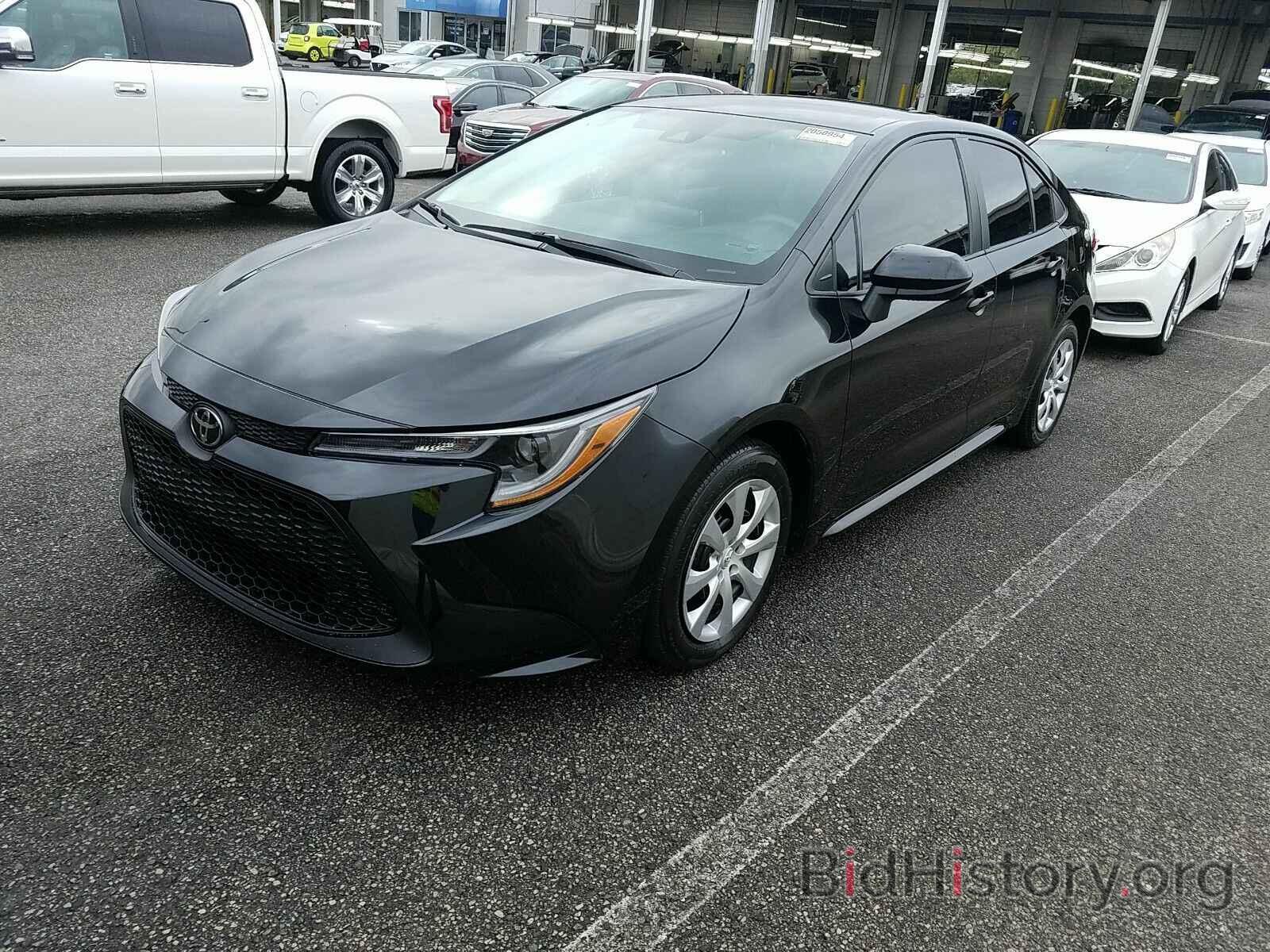 Photo 5YFEPRAE7LP010454 - Toyota Corolla LE 2020