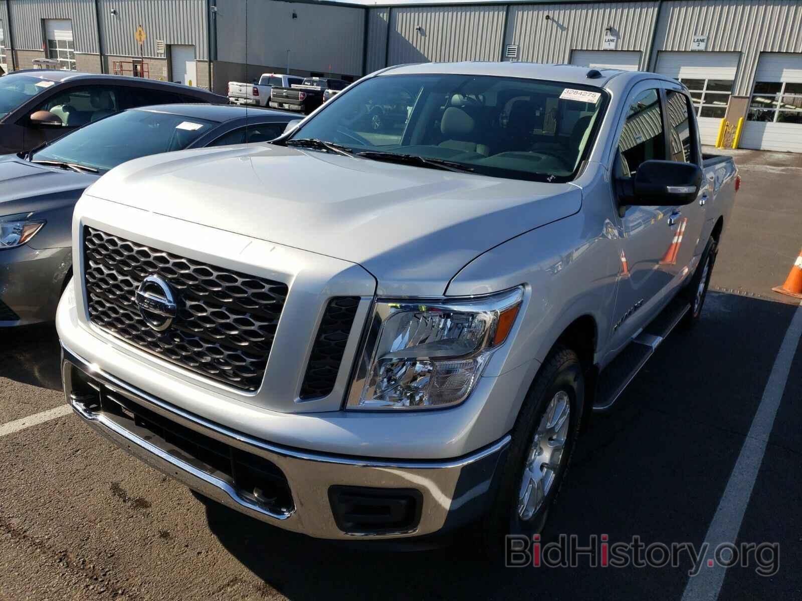 Фотография 1N6AA1EJ4KN529222 - Nissan Titan 2019