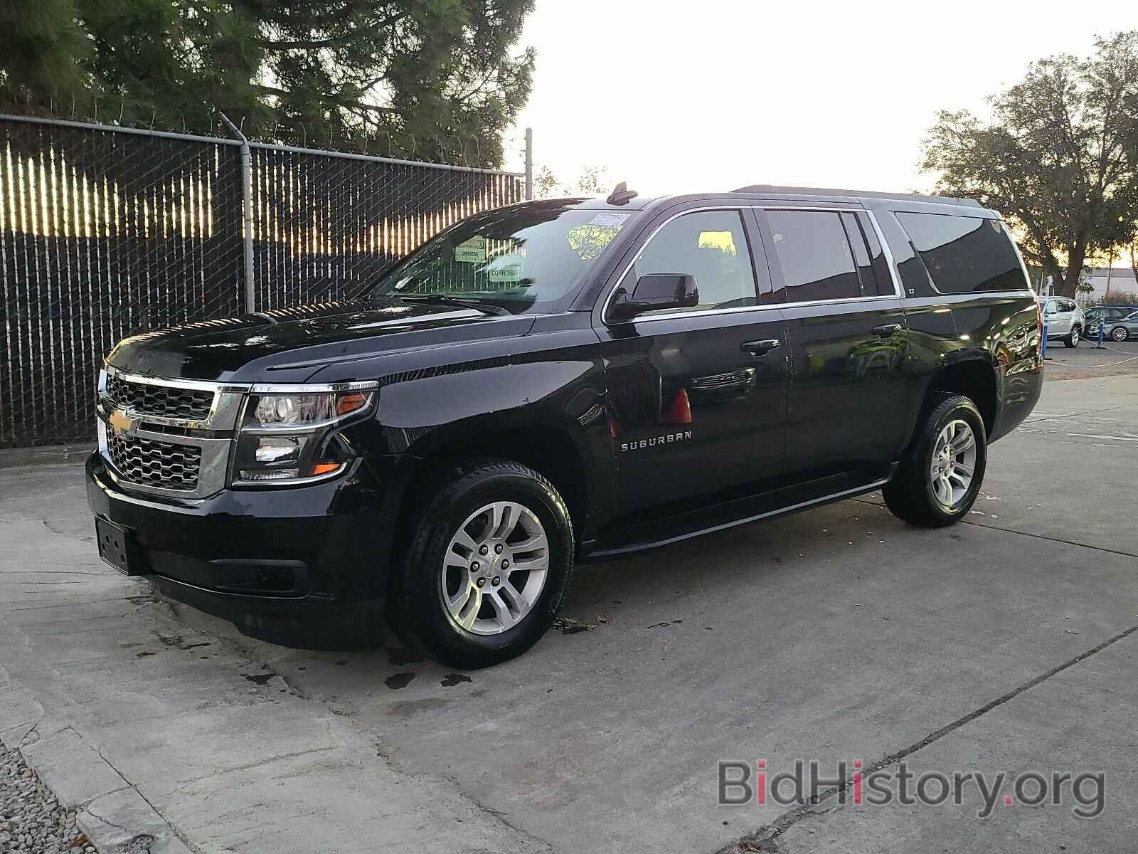 Photo 1GNSCHKC7KR397587 - Chevrolet Suburban 2019