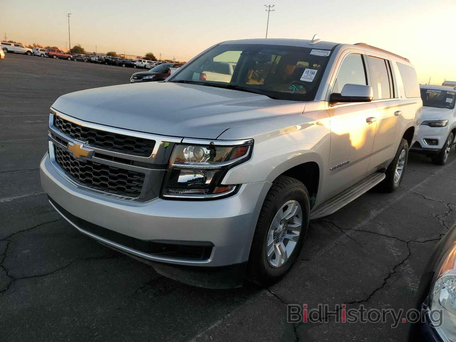 Photo 1GNSKHKC2LR165547 - Chevrolet Suburban 2020