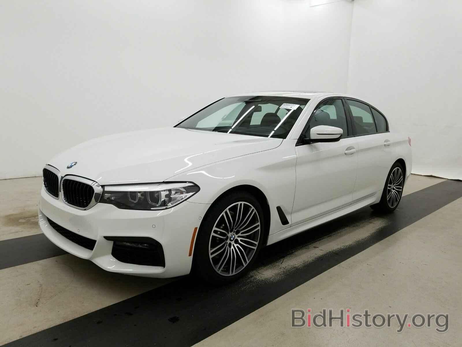 Photo WBAJE5C56KBM76736 - BMW 5 Series 2019