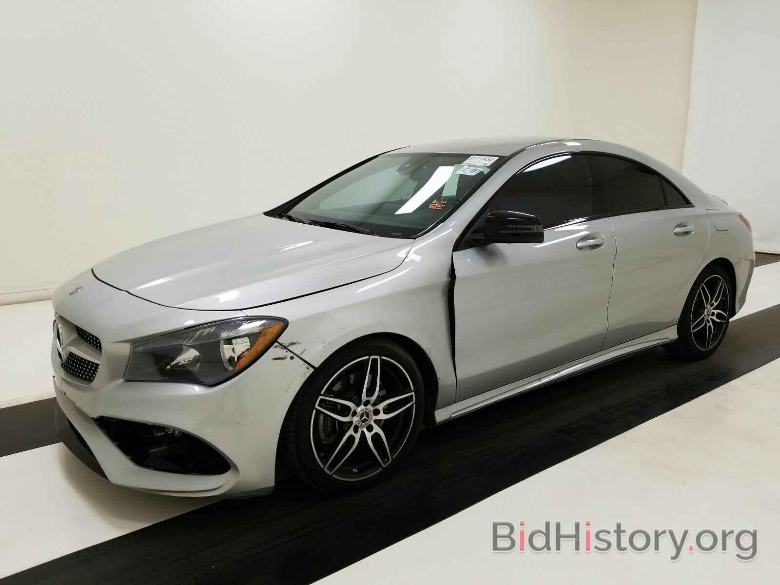 Photo WDDSJ4EB9KN742996 - Mercedes-Benz CLA 2019