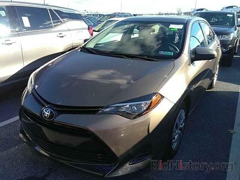 Photo 2T1BURHE9KC214186 - Toyota Corolla LE 2019