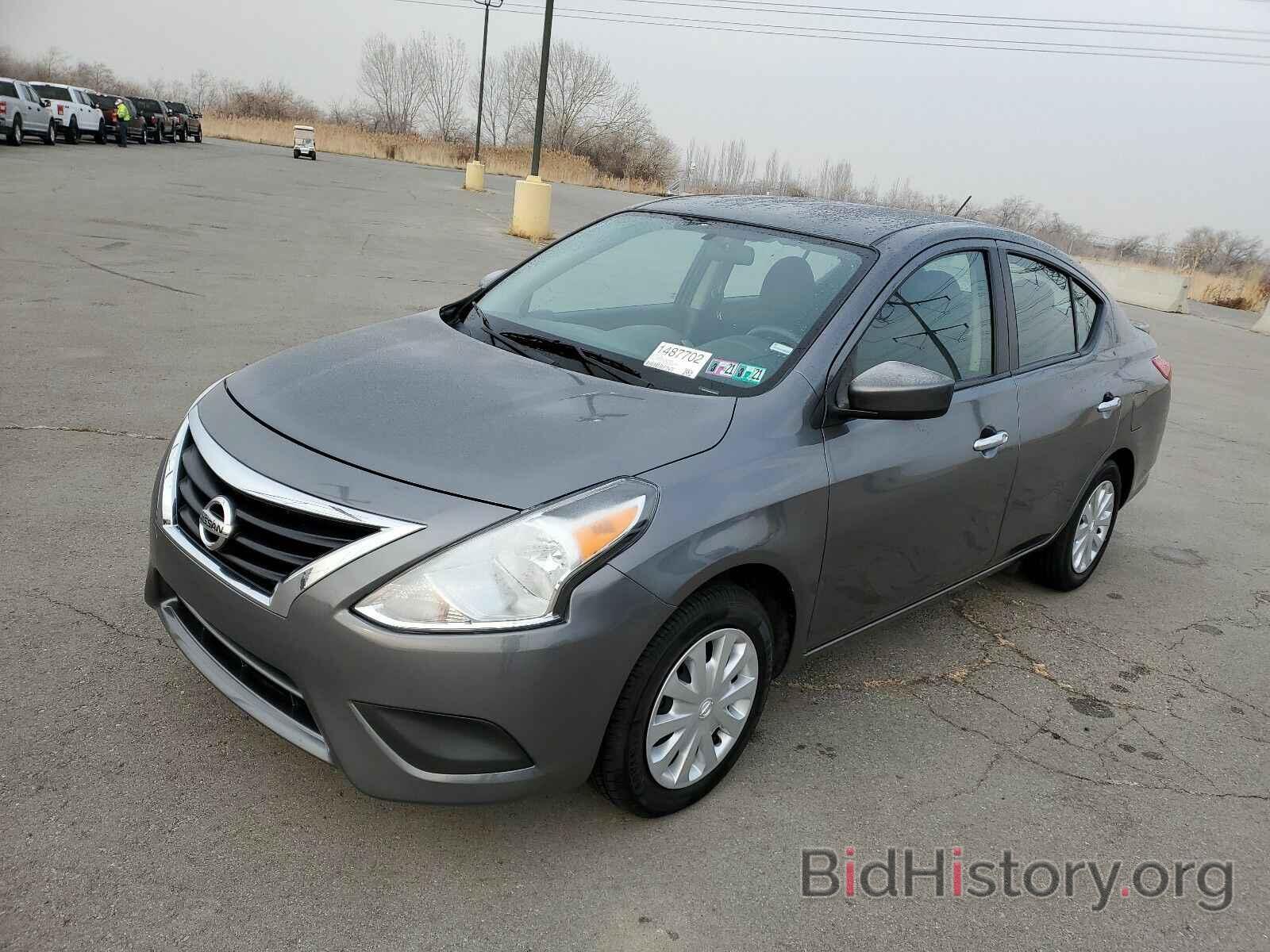 Photo 3N1CN7AP8KL852544 - Nissan Versa Sedan 2019