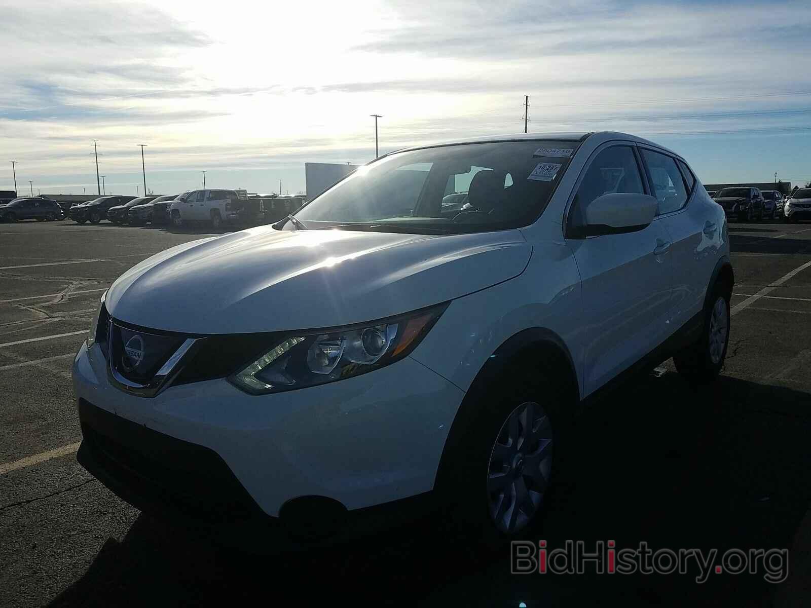 Photo JN1BJ1CR1KW330545 - Nissan Rogue Sport 2019