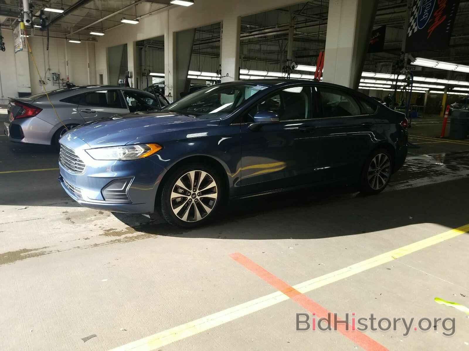 Photo 3FA6P0T96KR101617 - Ford Fusion 2019