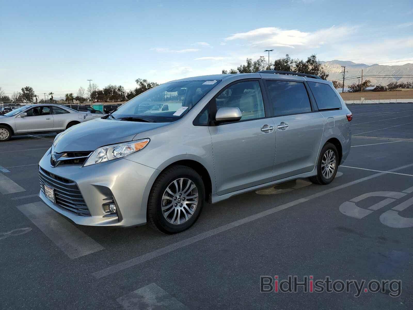 Photo 5TDYZ3DC2KS010009 - Toyota Sienna 2019