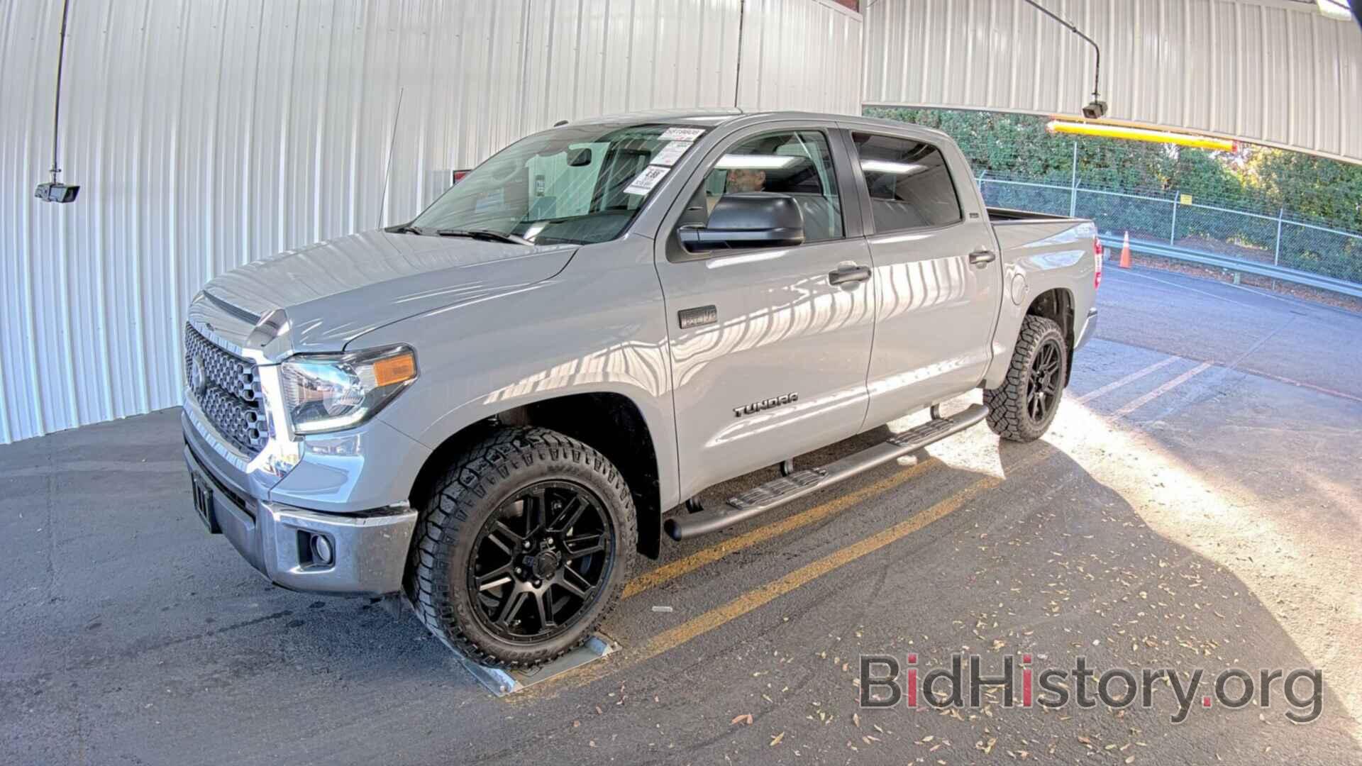 Photo 5TFEY5F19KX250746 - Toyota Tundra 2WD 2019