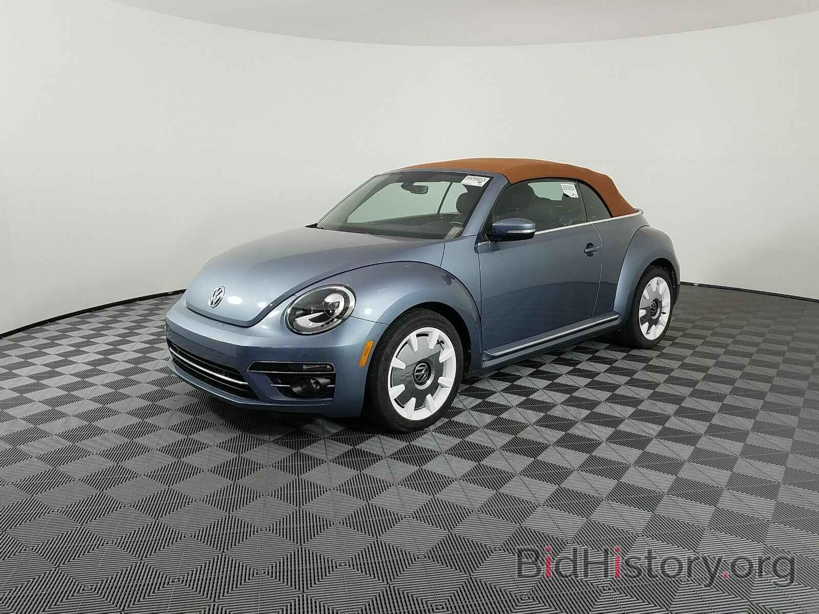 Photo 3VW5DAAT1KM510704 - Volkswagen Beetle Convertible 2019