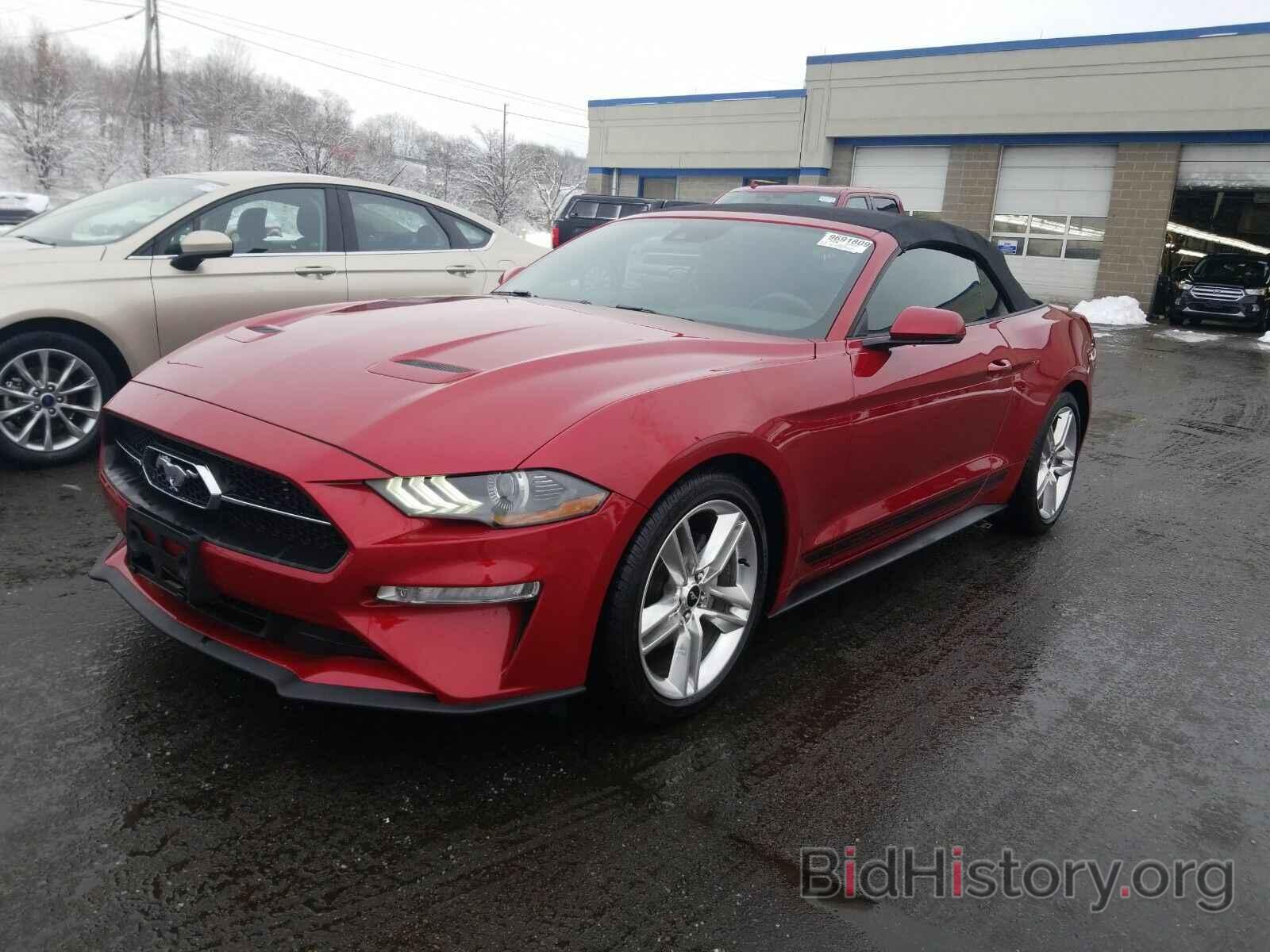 Photo 1FATP8UH5L5133356 - Ford Mustang 2020