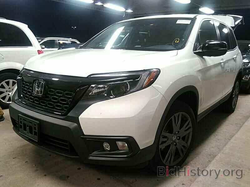 Photo 5FNYF8H53LB001570 - Honda Passport 2020