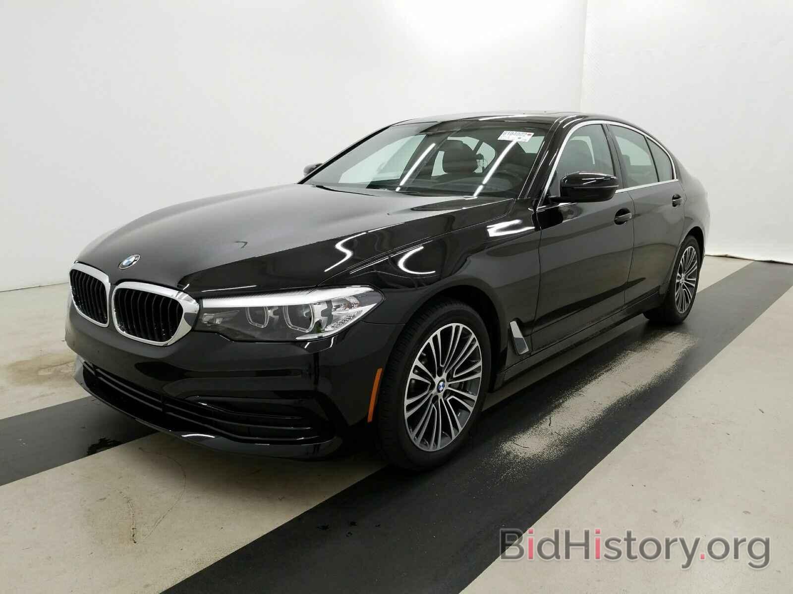 Photo WBAJR3C01LCE03866 - BMW 5 Series 2020