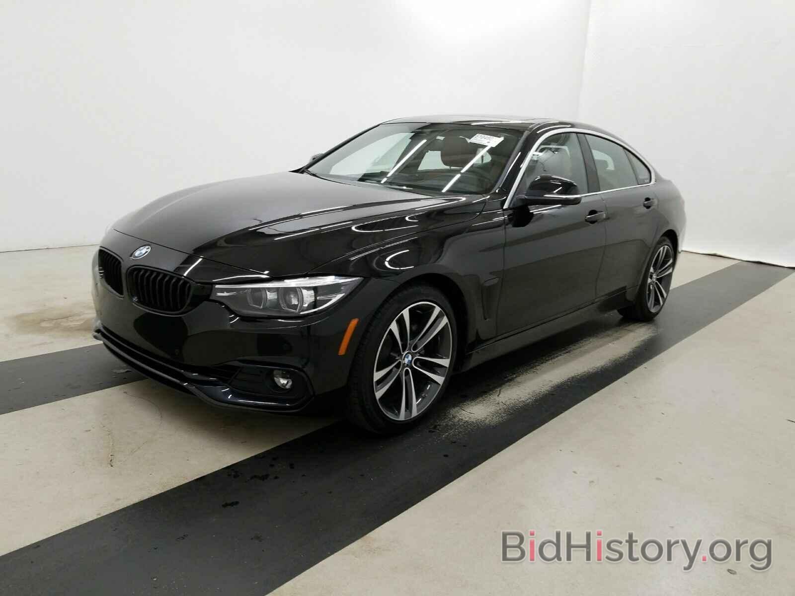 Photo WBA4J1C00LBU68381 - BMW 4 Series 2020