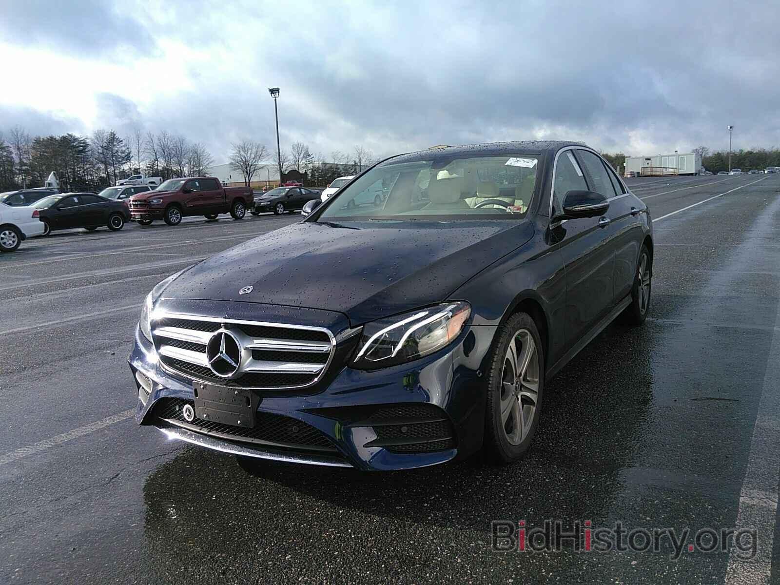 Photo WDDZF4KBXKA551759 - Mercedes-Benz E-Class 2019